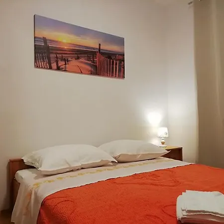 By The Sea Nin, Zadar - 19103 شقة